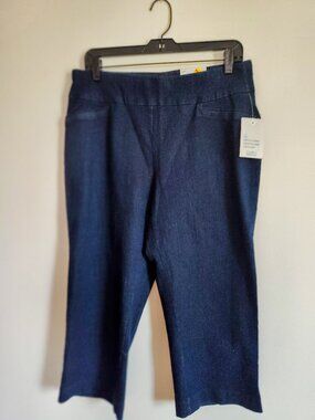 Croft & Barrow Denim Capri's
